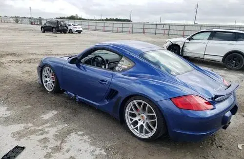 PORSCHE Cayman 