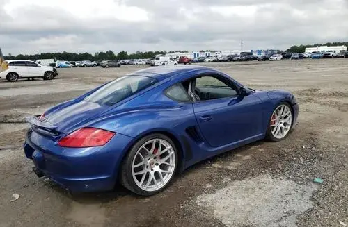 PORSCHE Cayman 