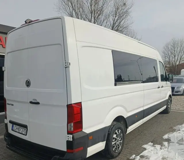 VOLKSWAGEN Crafter 