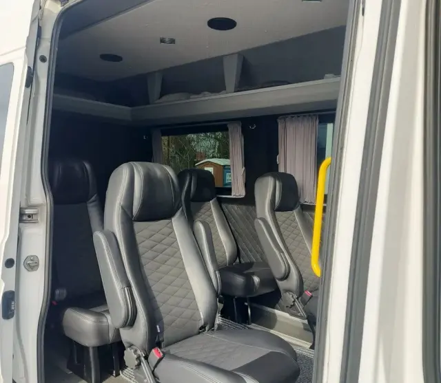 VOLKSWAGEN Crafter 