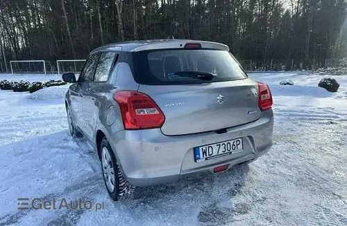 SUZUKI Swift 