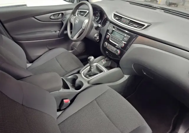 NISSAN Qashqai 1.2 DIG-T N-Tec EU6