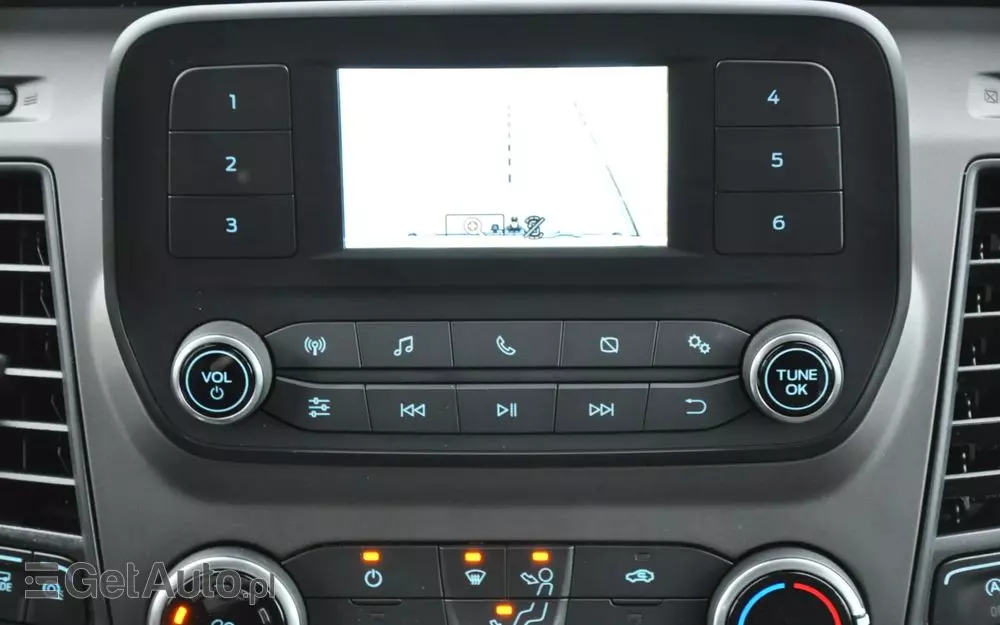 FORD TRANSIT L3H2 DCiV RWD TREND 7os BRYGADOWY FABRYCZNIE NOWY DOSTĘPNY OD RĘKI NA GWARANCJI 