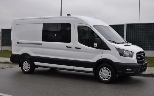 FORD TRANSIT L3H2 DCiV RWD TREND 7os BRYGADOWY FABRYCZNIE NOWY DOSTĘPNY OD RĘKI NA GWARANCJI 