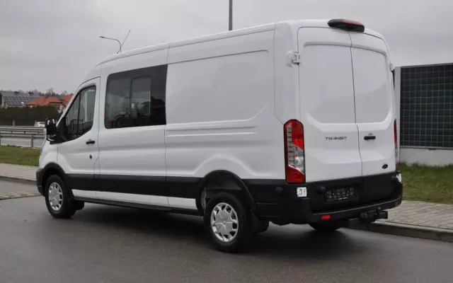FORD TRANSIT L3H2 DCiV RWD TREND 7os BRYGADOWY FABRYCZNIE NOWY DOSTĘPNY OD RĘKI NA GWARANCJI 