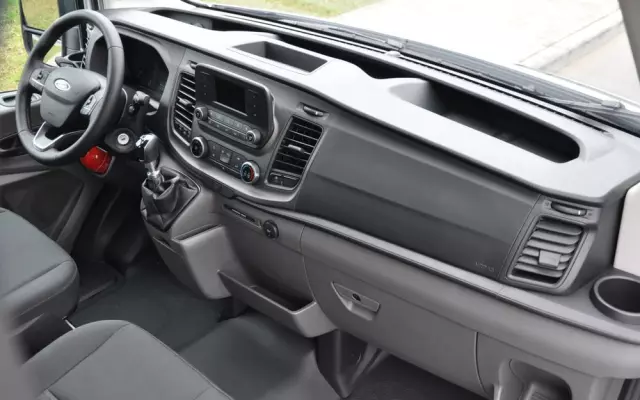 FORD TRANSIT L3H2 DCiV RWD TREND 7os BRYGADOWY FABRYCZNIE NOWY DOSTĘPNY OD RĘKI NA GWARANCJI 