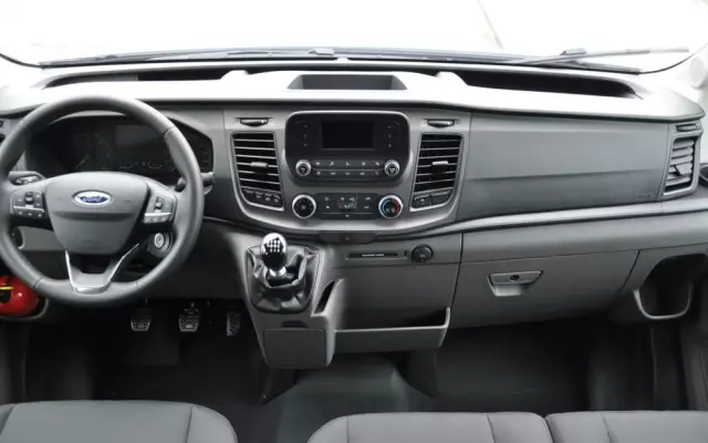 FORD TRANSIT L3H2 DCiV RWD TREND 7os BRYGADOWY FABRYCZNIE NOWY DOSTĘPNY OD RĘKI NA GWARANCJI 
