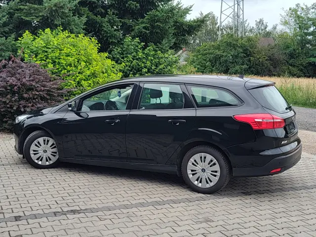 FORD Focus Black Edition