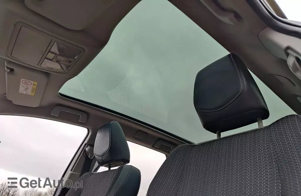 TOYOTA Auris 1.8 VVT-i (136 KM) Hybrid E-CVT