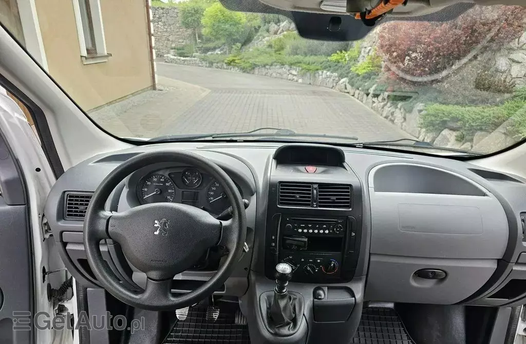 PEUGEOT Expert 
