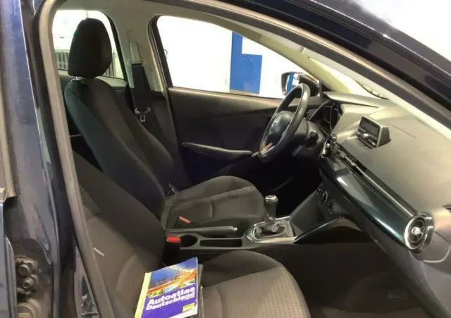 MAZDA 2 SKYACTIV-G 90 Center-Line