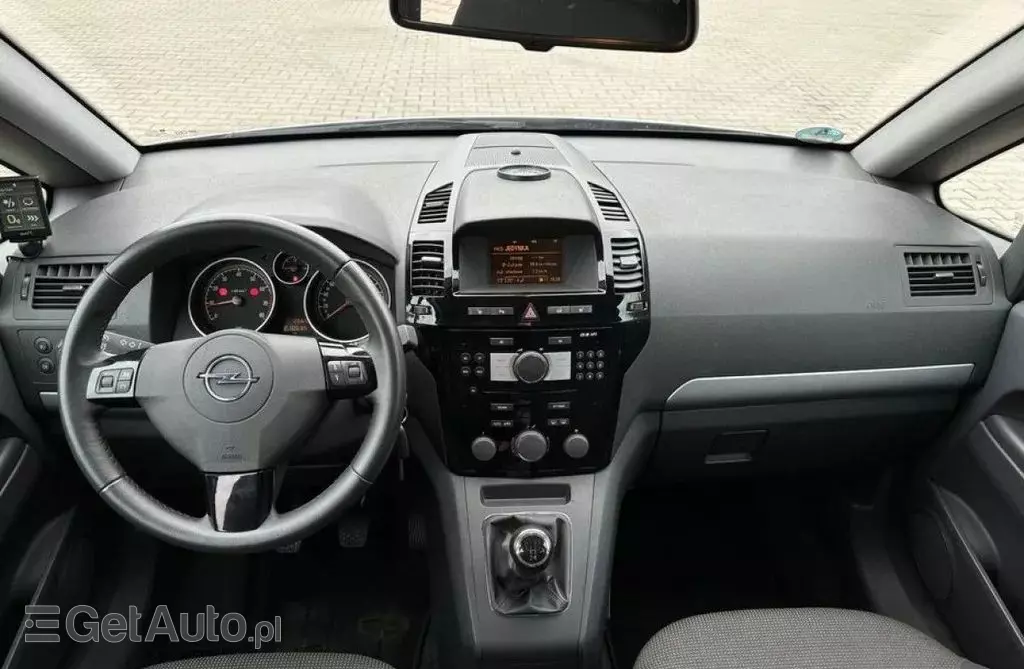 OPEL Zafira 