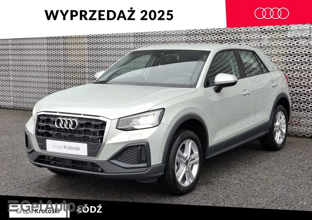 AUDI Q2 