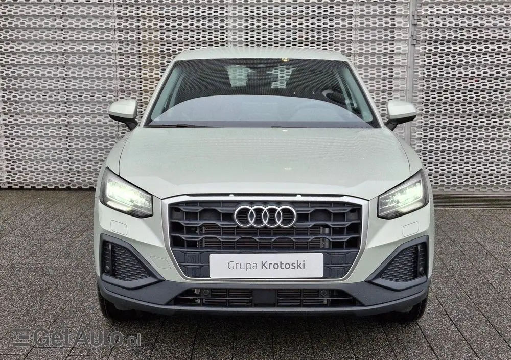 AUDI Q2 