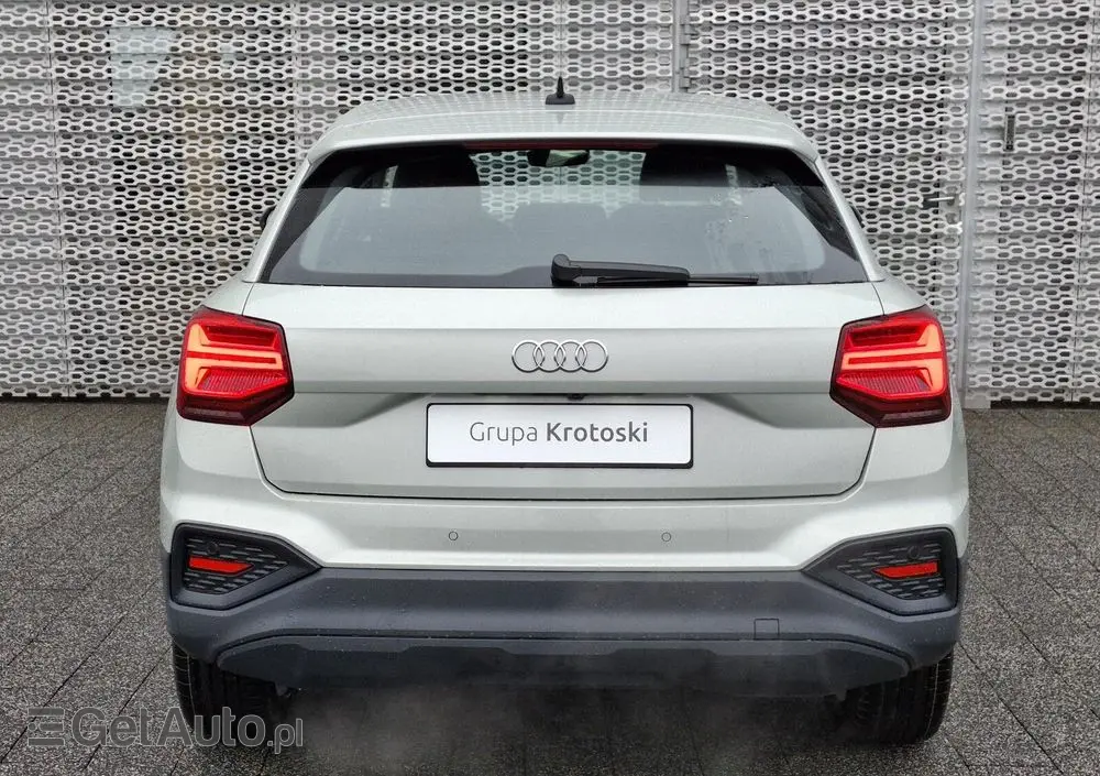 AUDI Q2 