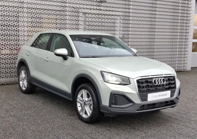 AUDI Q2 