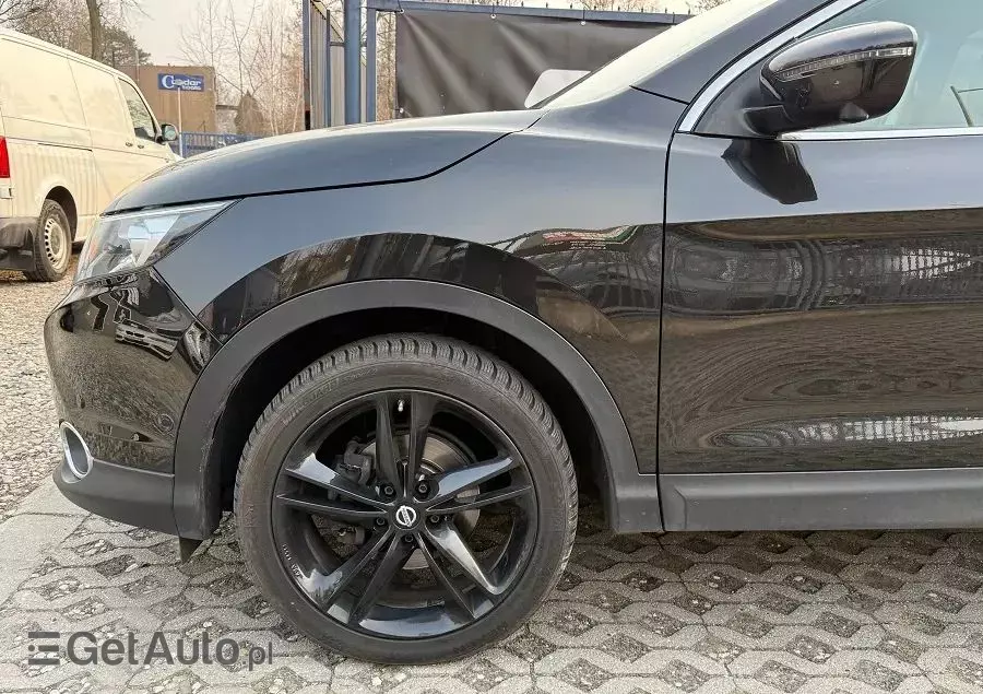 NISSAN Qashqai 1.6 DCi Black Edition Xtronic EU6