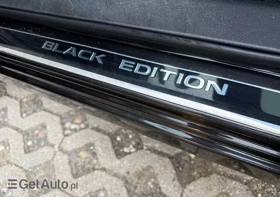 NISSAN Qashqai 1.6 DCi Black Edition Xtronic EU6