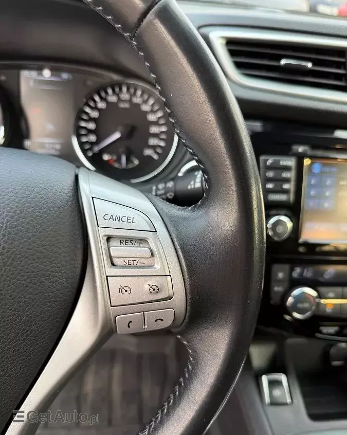 NISSAN Qashqai 1.6 DCi Black Edition Xtronic EU6