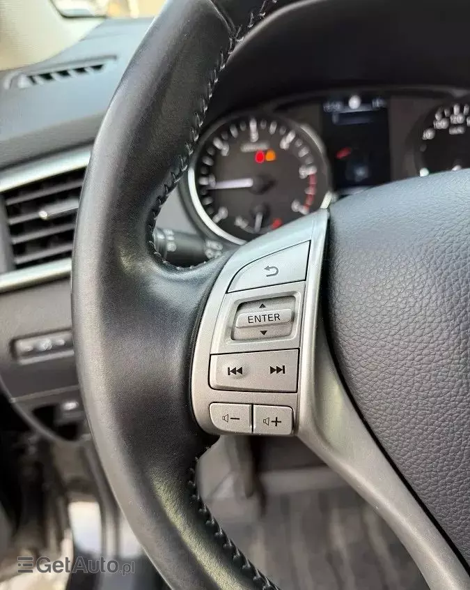 NISSAN Qashqai 1.6 DCi Black Edition Xtronic EU6