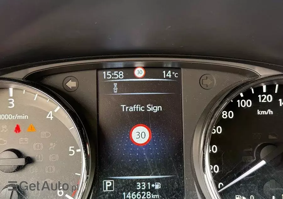 NISSAN Qashqai 1.6 DCi Black Edition Xtronic EU6