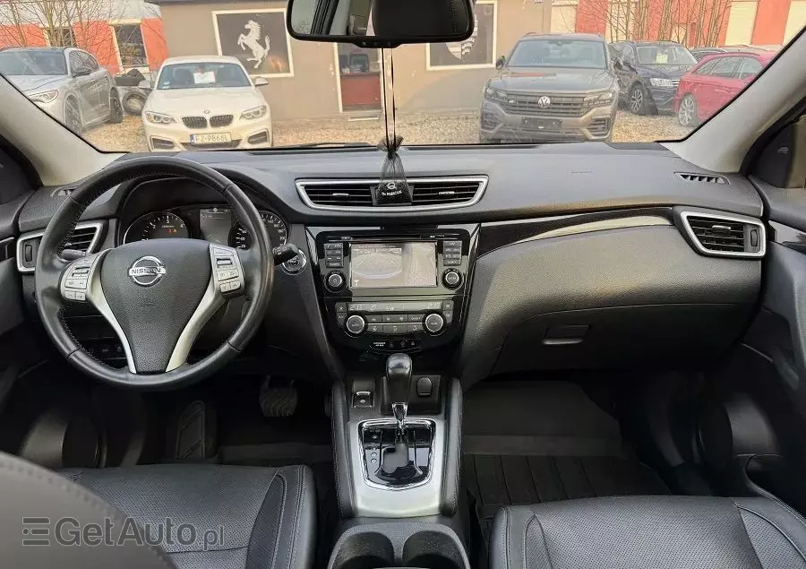 NISSAN Qashqai 1.6 DCi Black Edition Xtronic EU6