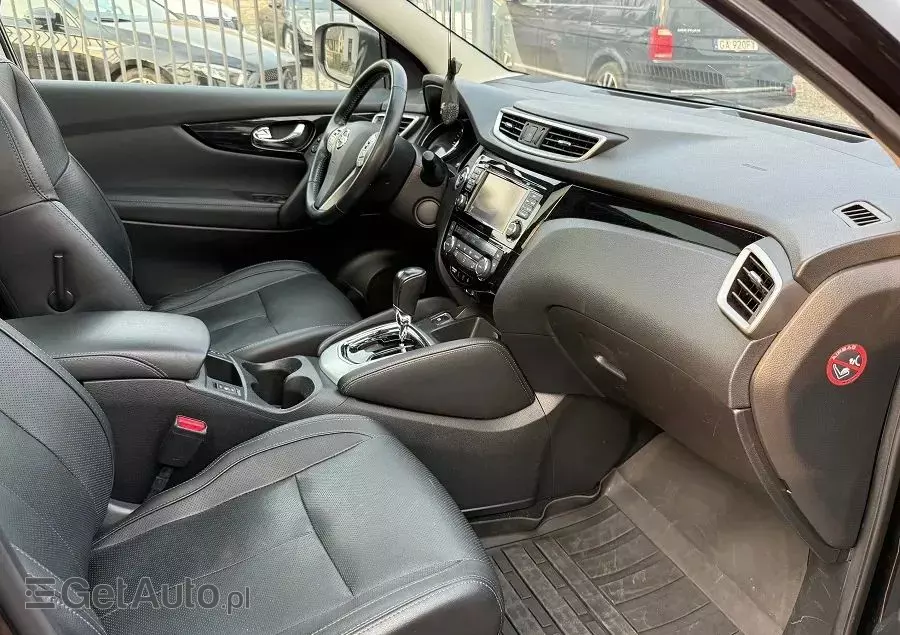 NISSAN Qashqai 1.6 DCi Black Edition Xtronic EU6