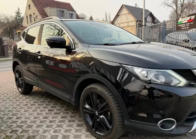 NISSAN Qashqai 1.6 DCi Black Edition Xtronic EU6