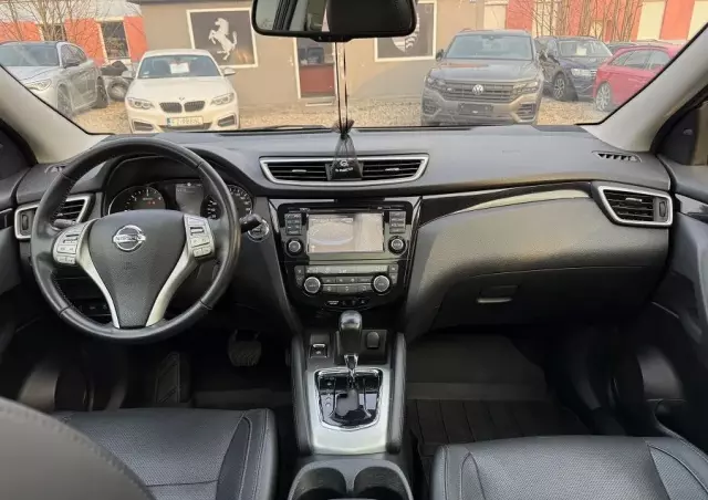 NISSAN Qashqai 1.6 DCi Black Edition Xtronic EU6
