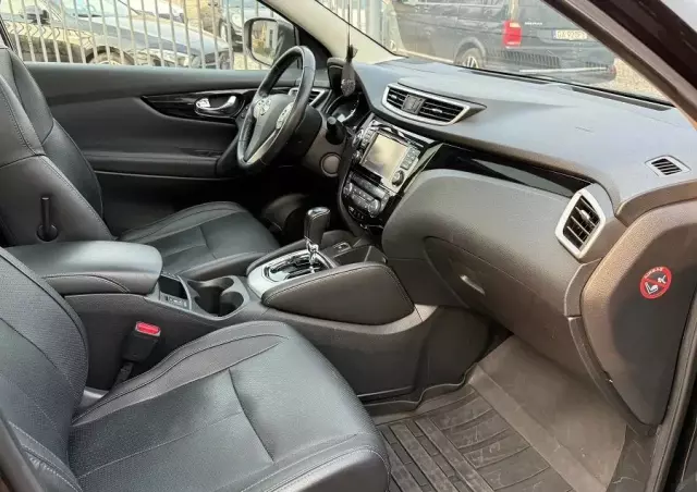 NISSAN Qashqai 1.6 DCi Black Edition Xtronic EU6