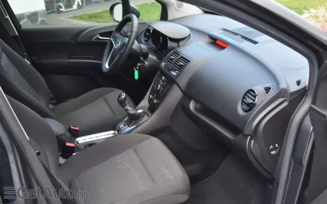 OPEL Meriva 1.4 T Enjoy