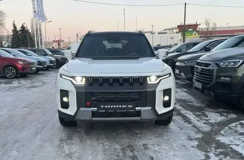 SSANGYONG/KGM Torres 