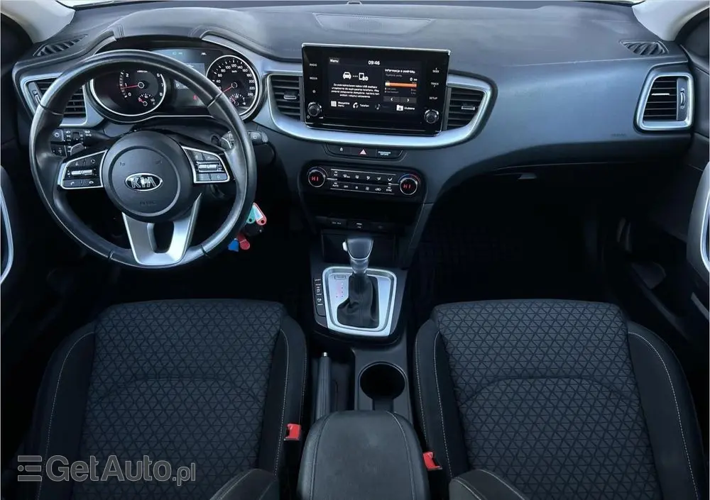 KIA Ceed 1.5 T-GDI M DCT