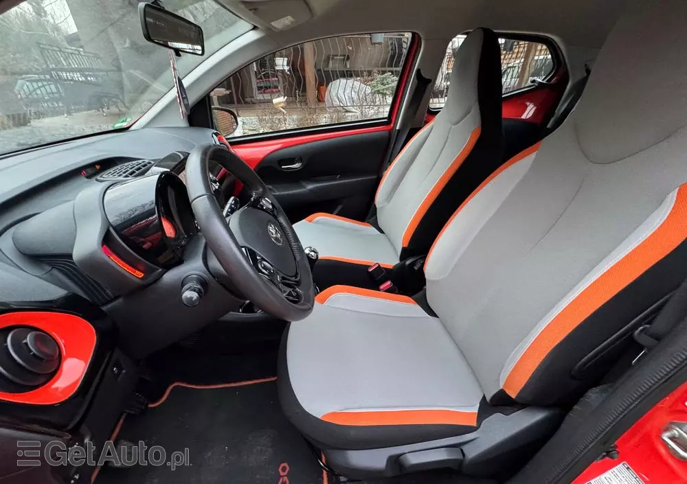 TOYOTA Aygo 