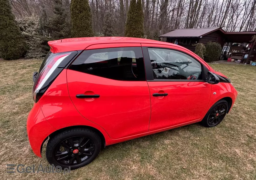 TOYOTA Aygo 