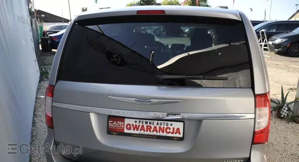 CHRYSLER Town & Country 