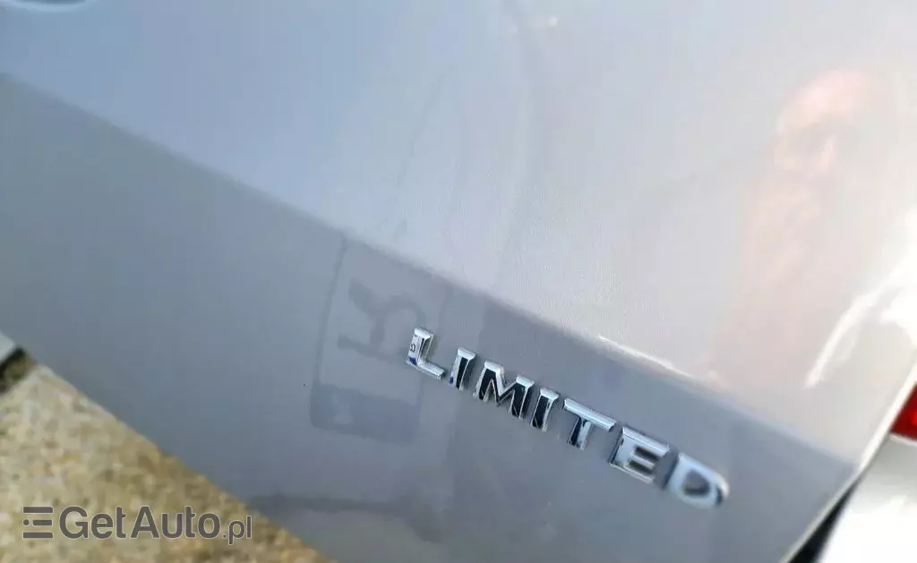 CHRYSLER Town & Country 