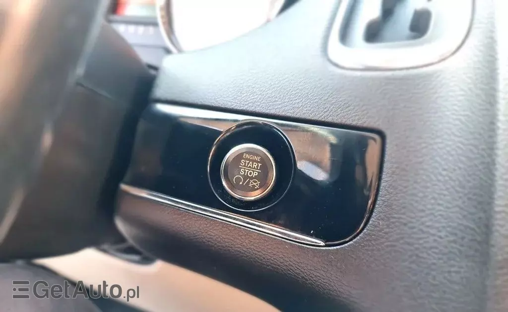 CHRYSLER Town & Country 