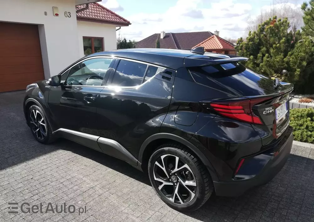 TOYOTA C-HR 