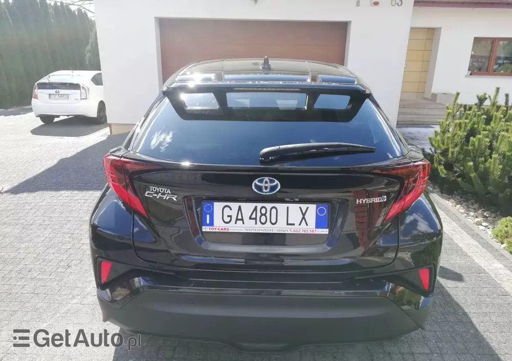TOYOTA C-HR 