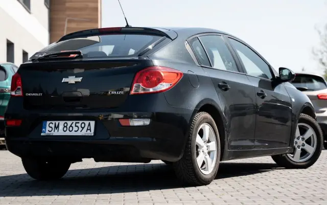 CHEVROLET Cruze 
