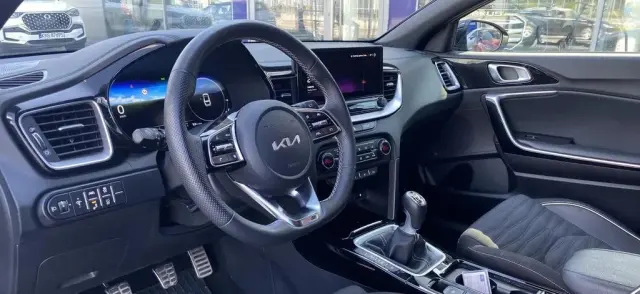 KIA Proceed 
