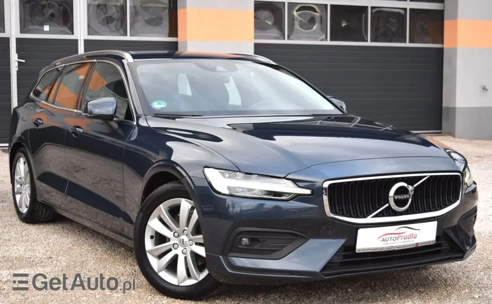 VOLVO V60 D3 Geartronic Momentum Pro
