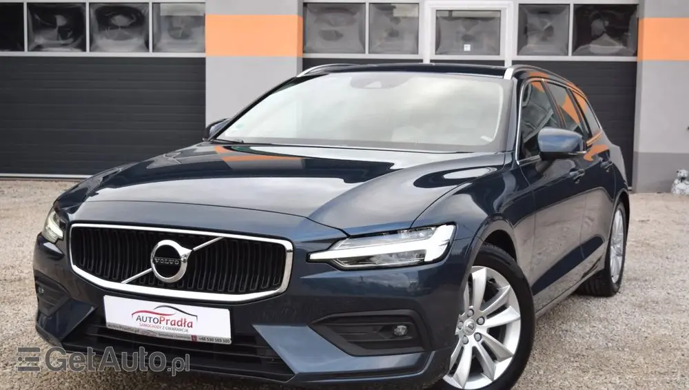 VOLVO V60 D3 Geartronic Momentum Pro
