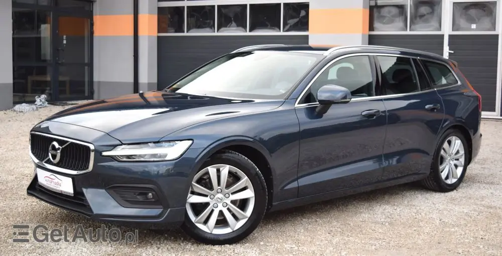 VOLVO V60 D3 Geartronic Momentum Pro