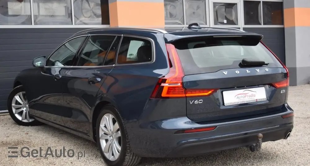 VOLVO V60 D3 Geartronic Momentum Pro