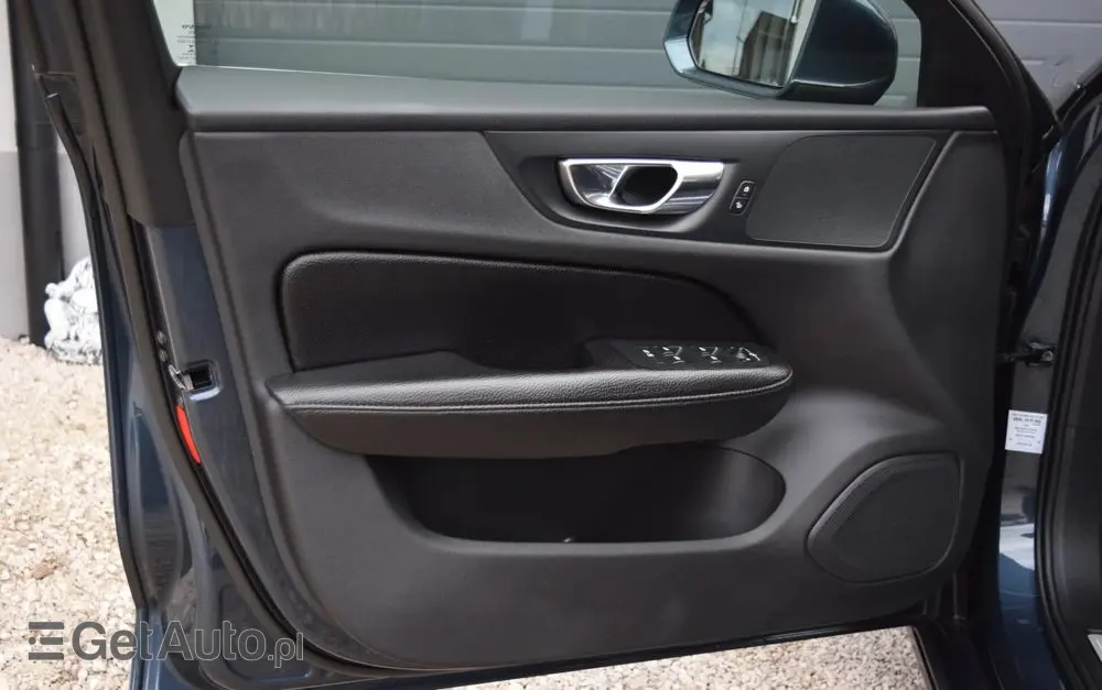 VOLVO V60 D3 Geartronic Momentum Pro