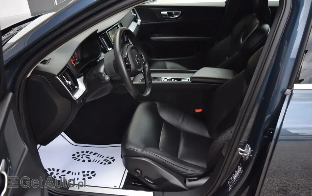 VOLVO V60 D3 Geartronic Momentum Pro