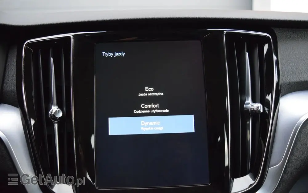 VOLVO V60 D3 Geartronic Momentum Pro