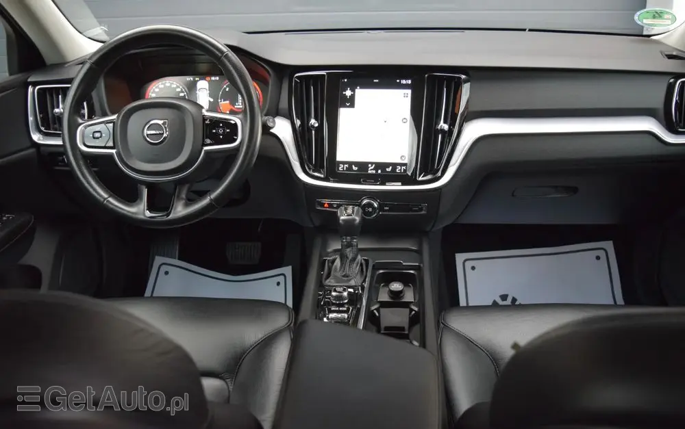 VOLVO V60 D3 Geartronic Momentum Pro